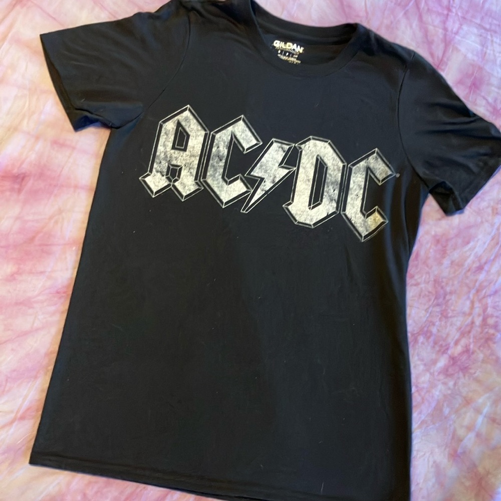 AC/DC T
